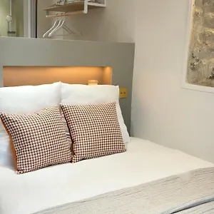 Hotel Paris Amore París